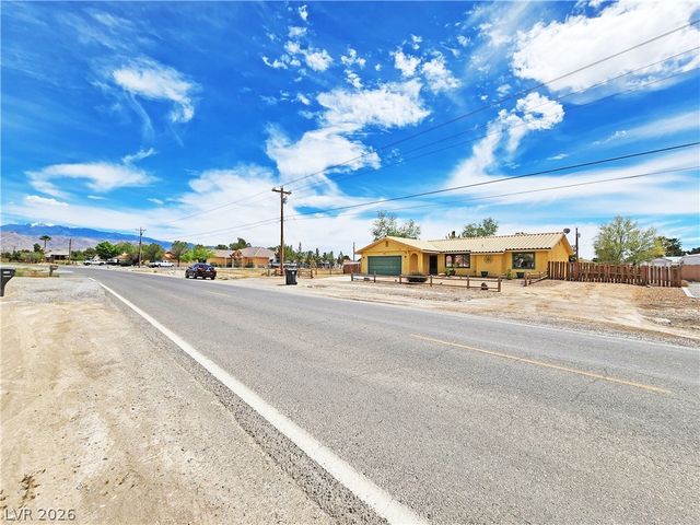 1225 Mount Charleston Drive, Pahrump, NV 89048