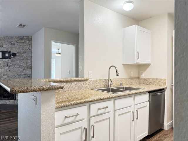 2200 South Fort Apache Road 2182, Las Vegas, NV 89117