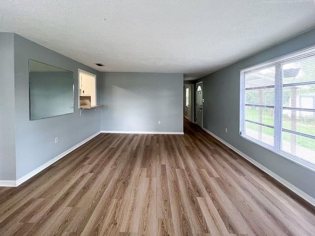 436 NW 30TH AVENUE, Gainesville, FL 32609