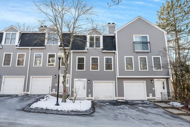 100 Anderer Ln 2, Boston, MA 02132