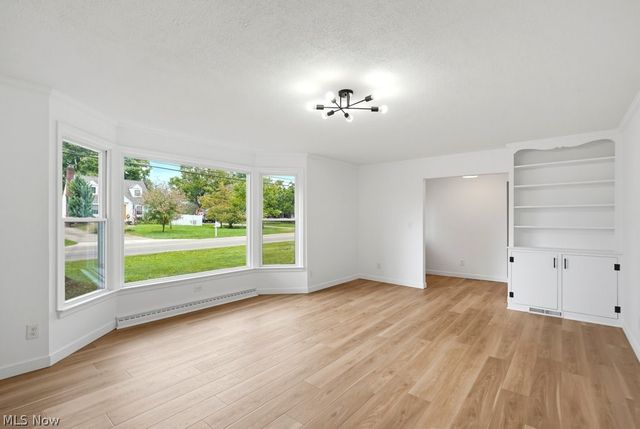 3026 38th Street NW, Canton, OH 44718