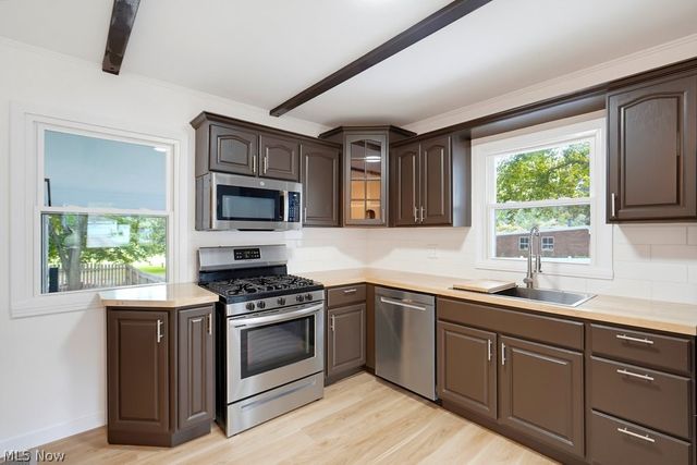 3026 38th Street NW, Canton, OH 44718
