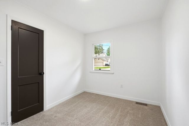 3026 38th Street NW, Canton, OH 44718