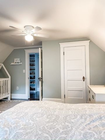 12 Chelmsford St, Boston, MA 02122