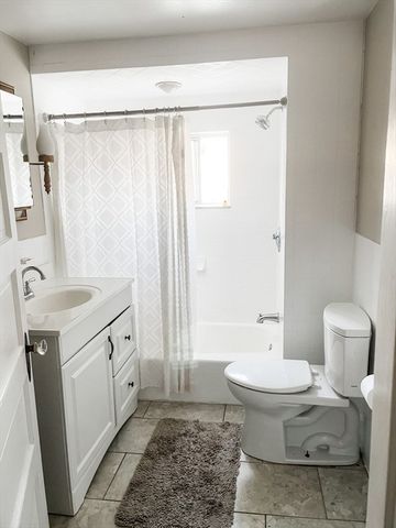 12 Chelmsford St, Boston, MA 02122