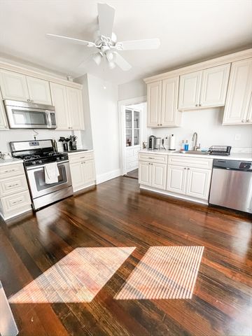 12 Chelmsford St, Boston, MA 02122