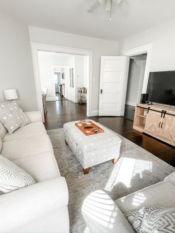 12 Chelmsford St, Boston, MA 02122