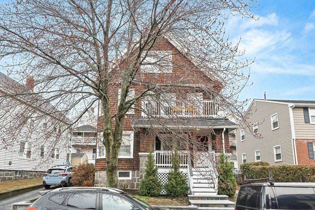 12 Chelmsford St, Boston, MA 02122