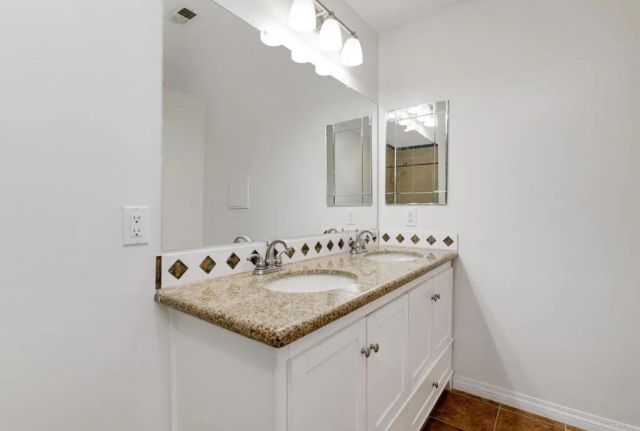 2031 Golden Circle, Escondido, CA 92026