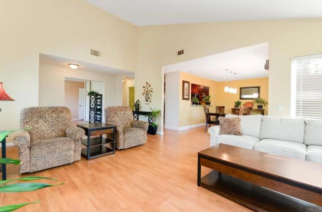 2031 Golden Circle, Escondido, CA 92026