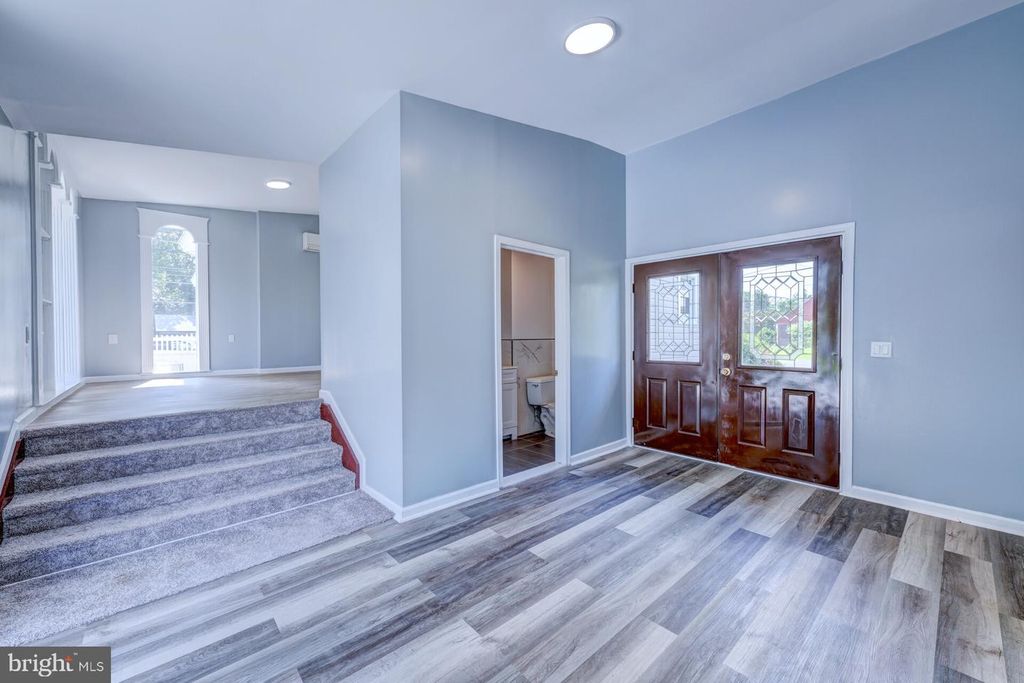 7105 N RADCLIFFE ST, Bristol, PA 19007