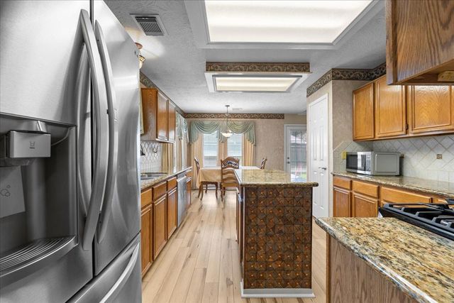 4402 Ireland Lane, Pasadena, TX 77505