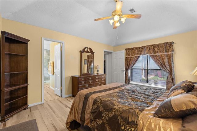 4402 Ireland Lane, Pasadena, TX 77505