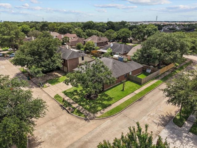 4402 Ireland Lane, Pasadena, TX 77505