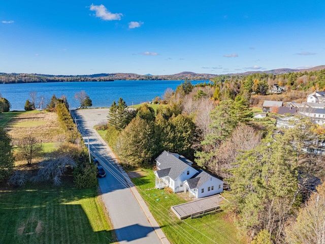 38 Beach Road, Greensboro, VT 05841