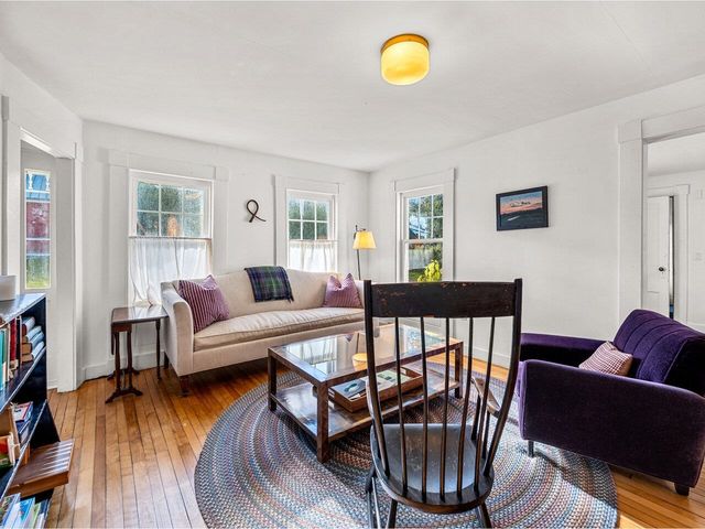 38 Beach Road, Greensboro, VT 05841