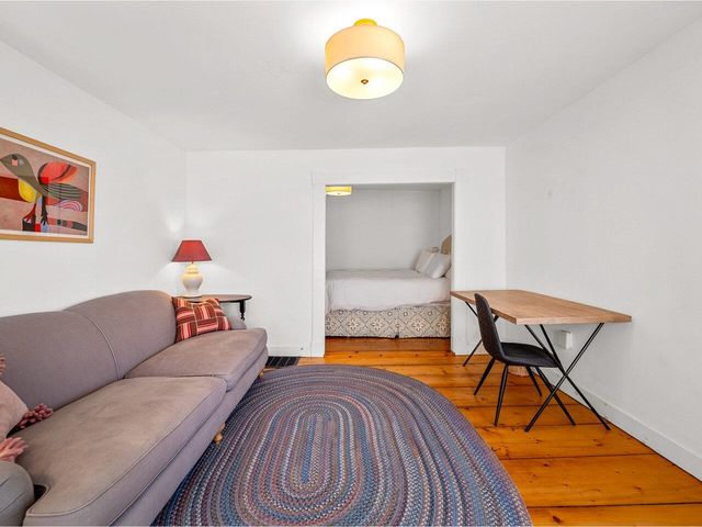 38 Beach Road, Greensboro, VT 05841