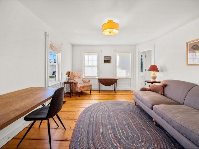 38 Beach Road, Greensboro, VT 05841