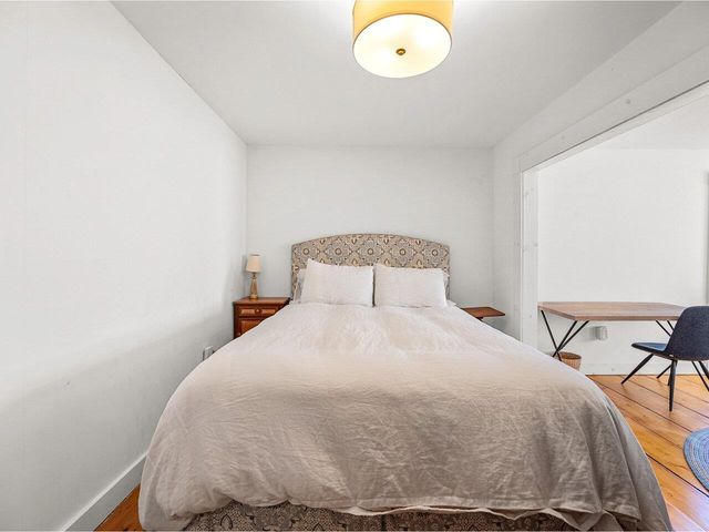 38 Beach Road, Greensboro, VT 05841