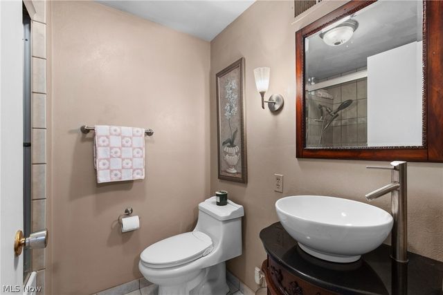 87 Harold Street, Steubenville, OH 43952
