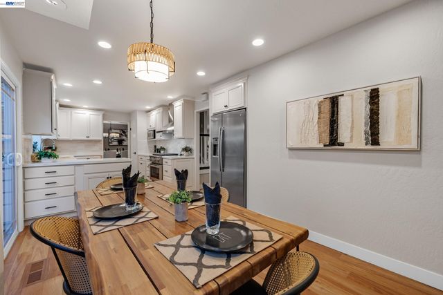 4593 Del Valle Parkway, Pleasanton, CA 94566