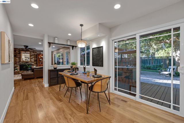 4593 Del Valle Parkway, Pleasanton, CA 94566