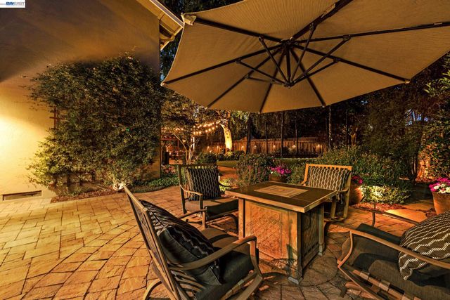4593 Del Valle Parkway, Pleasanton, CA 94566