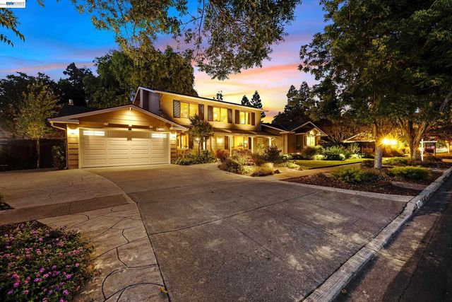 4593 Del Valle Parkway, Pleasanton, CA 94566