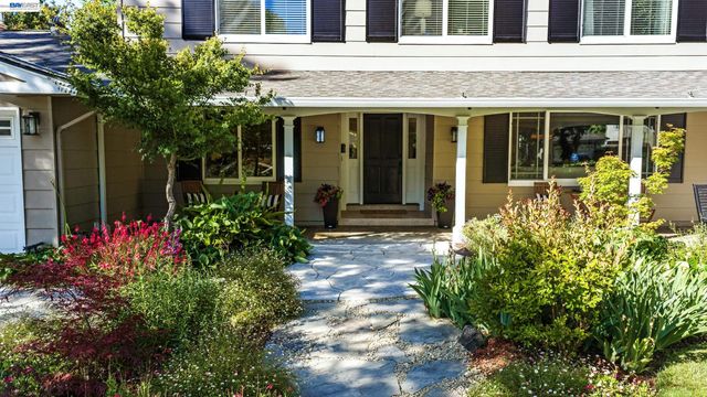 4593 Del Valle Parkway, Pleasanton, CA 94566
