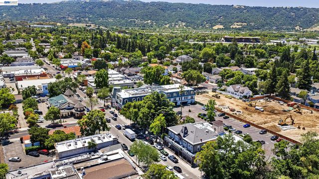 4593 Del Valle Parkway, Pleasanton, CA 94566