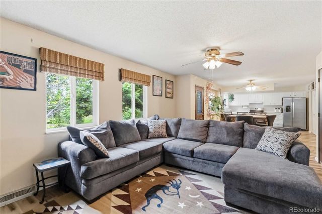 391 Upham Street, Lakewood, CO 80226