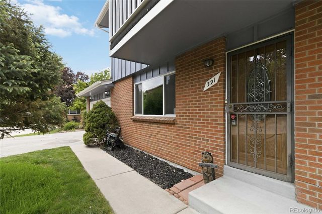 391 Upham Street, Lakewood, CO 80226