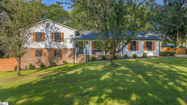 104 Galerie Drive, Easley, SC 29642