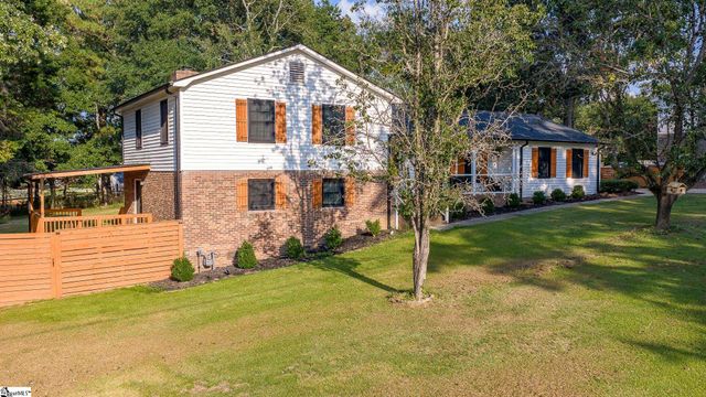 104 Galerie Drive, Easley, SC 29642