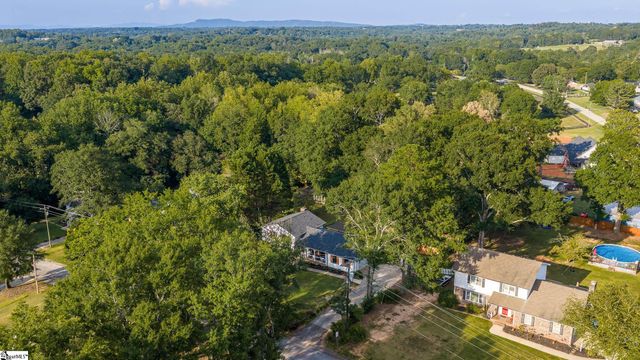 104 Galerie Drive, Easley, SC 29642