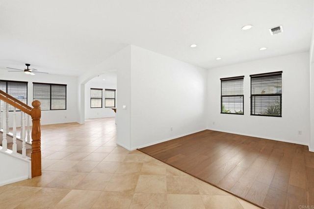 571 Trovita Court, Escondido, CA 92027