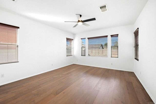 571 Trovita Court, Escondido, CA 92027