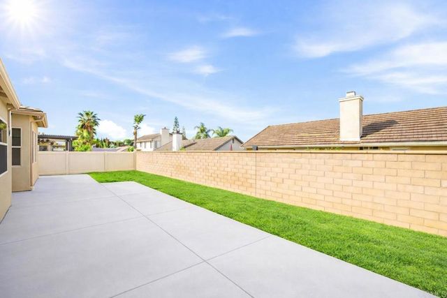 571 Trovita Court, Escondido, CA 92027