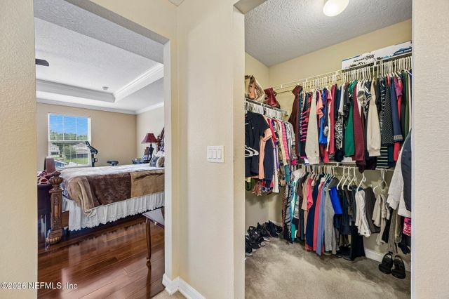 10262 MAGNOLIA HILLS Drive, Jacksonville, FL 32210