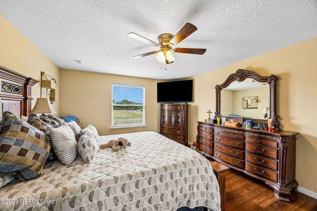 10262 MAGNOLIA HILLS Drive, Jacksonville, FL 32210