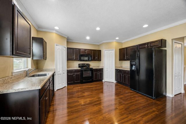 10262 MAGNOLIA HILLS Drive, Jacksonville, FL 32210