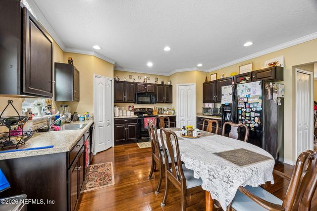 10262 MAGNOLIA HILLS Drive, Jacksonville, FL 32210