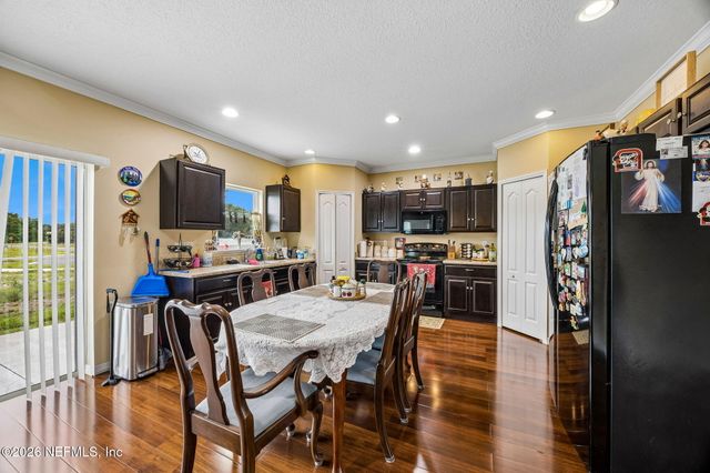10262 MAGNOLIA HILLS Drive, Jacksonville, FL 32210