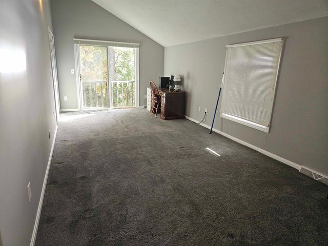 8 Guilford Lane # 27, Nashua, NH 03063