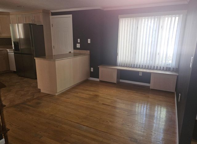 8 Guilford Lane # 27, Nashua, NH 03063