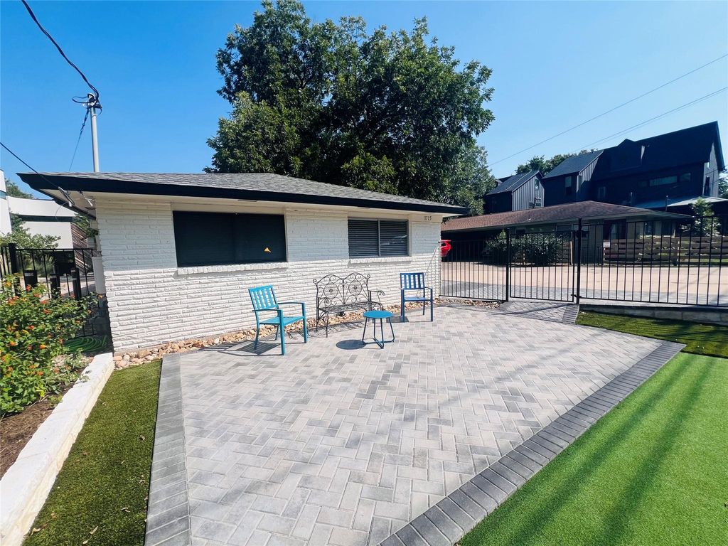 1715 Bluebonnet LN A, Austin, TX 78704