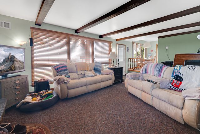 1007 W Corning Road, Beecher, IL 60401