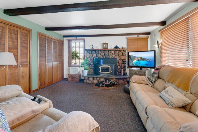 1007 W Corning Road, Beecher, IL 60401