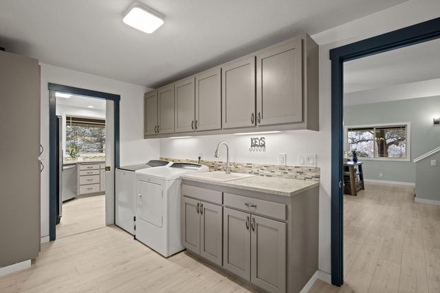 20275 Rogers Road, Bend, OR 97703