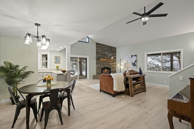 20275 Rogers Road, Bend, OR 97703